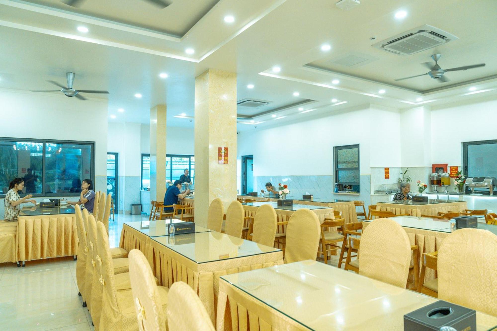 דואונג דונג Home Park Hotel מראה חיצוני תמונה